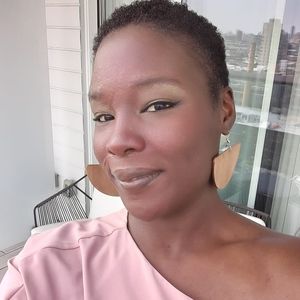 Meet your Posher, Nicky